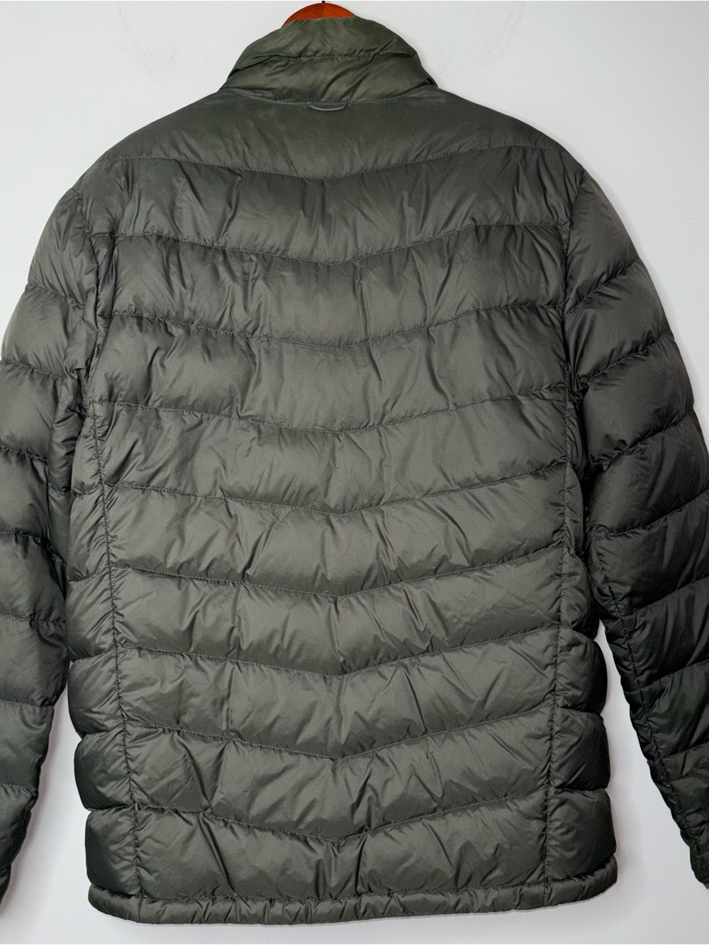LL Bean Puffer Down Jacket Mens M Olive Green DownTek Gorpcore - Picture 6 of 15